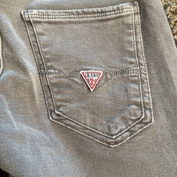 Guess 32 x 30 Gray Skinny Jeans - Picture 10 of 12